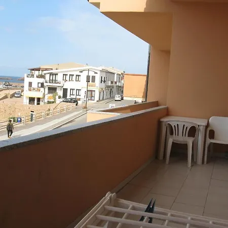 Borgo Spiaggia Vista Mare Isola Rossa Room photo